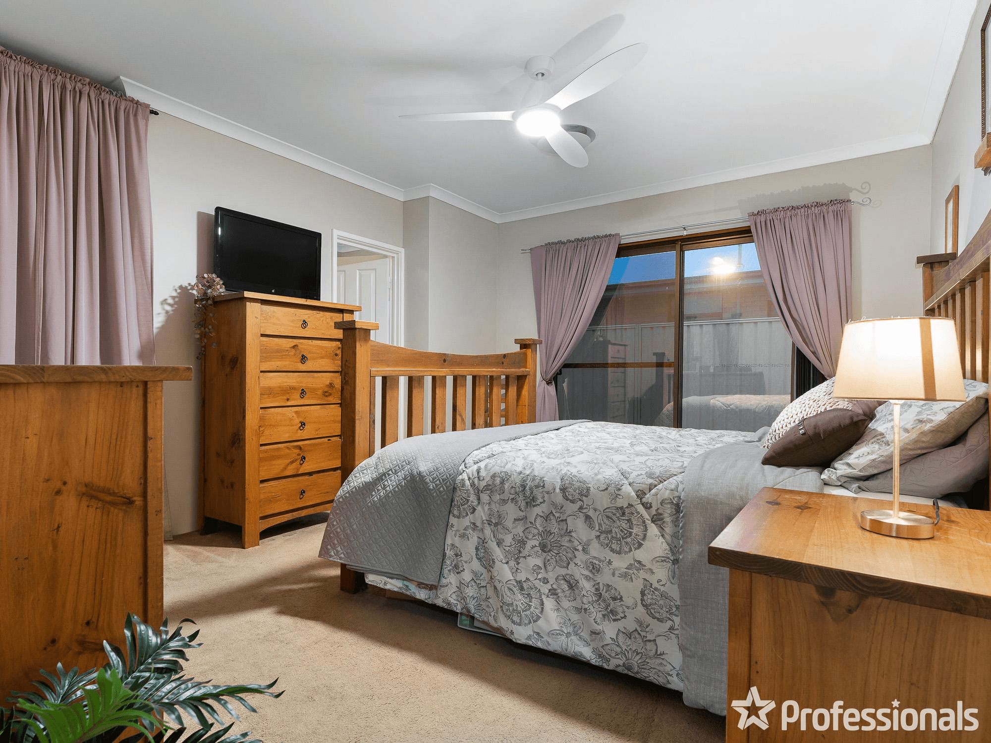 1 Baskerville Crescent, BALDIVIS, WA 6171