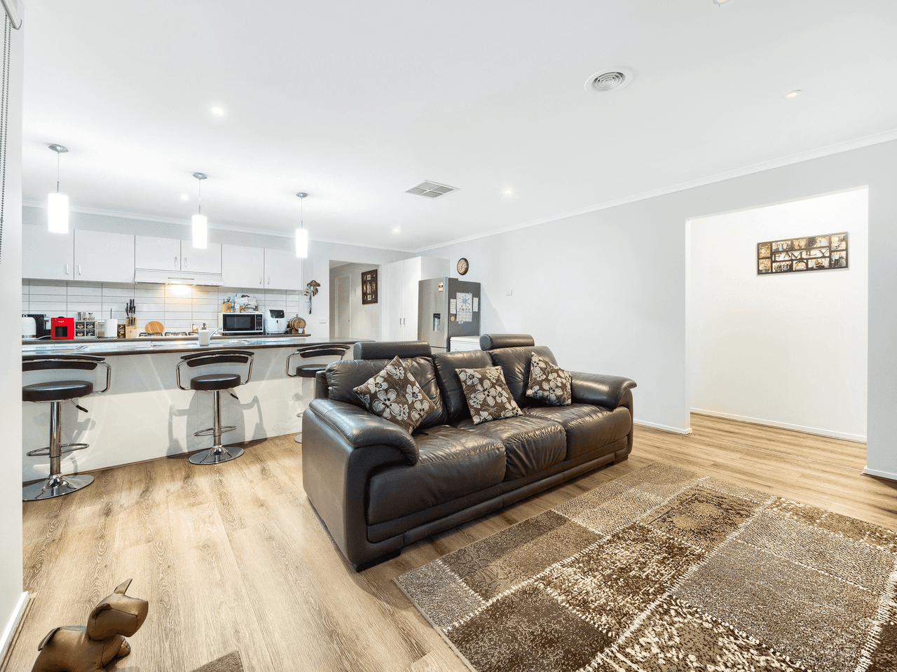 9 Ned Street, CRANBOURNE EAST, VIC 3977