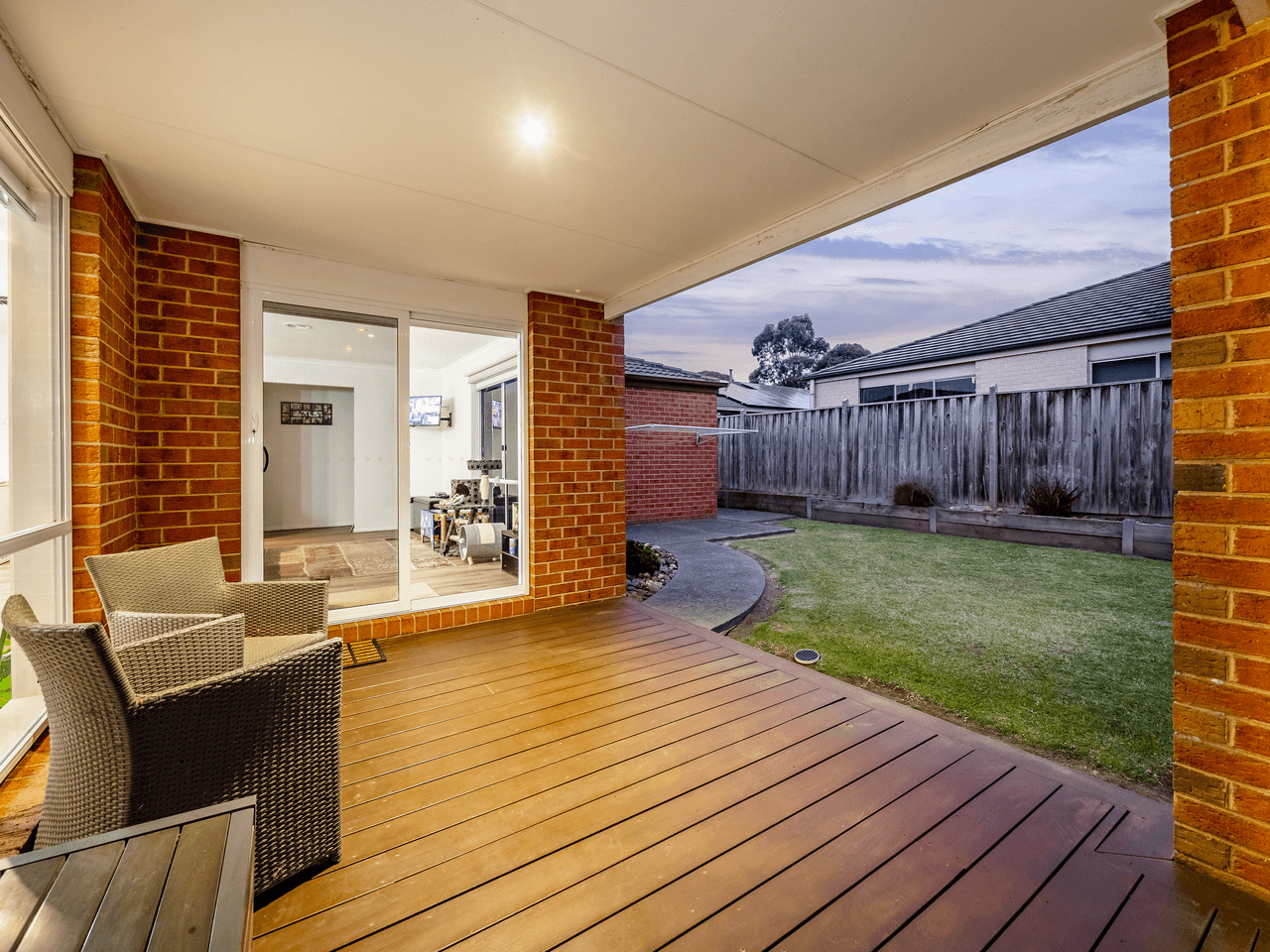 9 Ned Street, CRANBOURNE EAST, VIC 3977