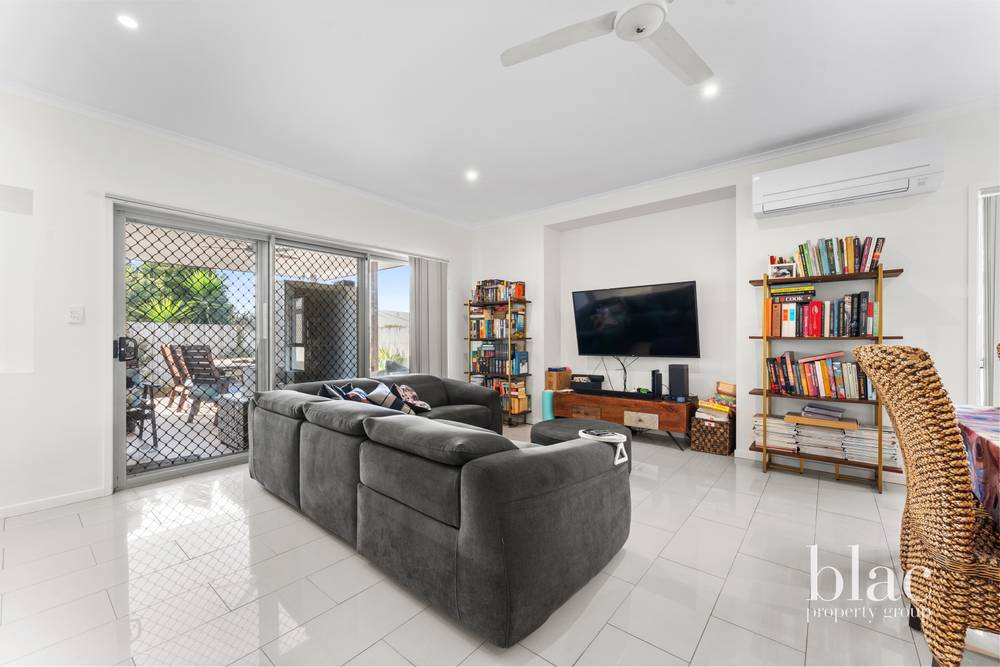 16 Rolland Parade, WARNER, QLD 4500