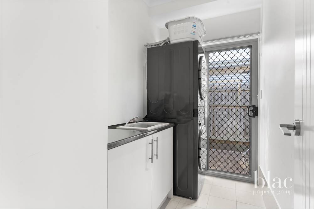 16 Rolland Parade, WARNER, QLD 4500