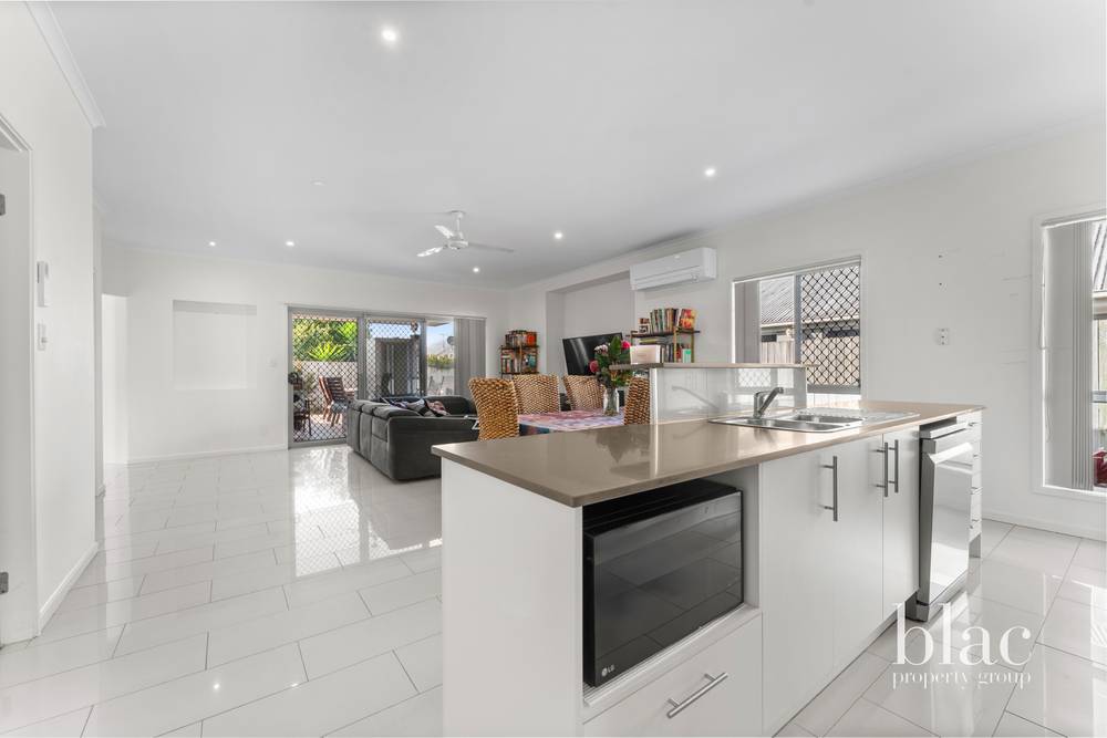 16 Rolland Parade, WARNER, QLD 4500