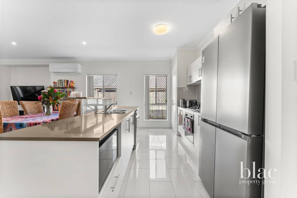 16 Rolland Parade, WARNER, QLD 4500