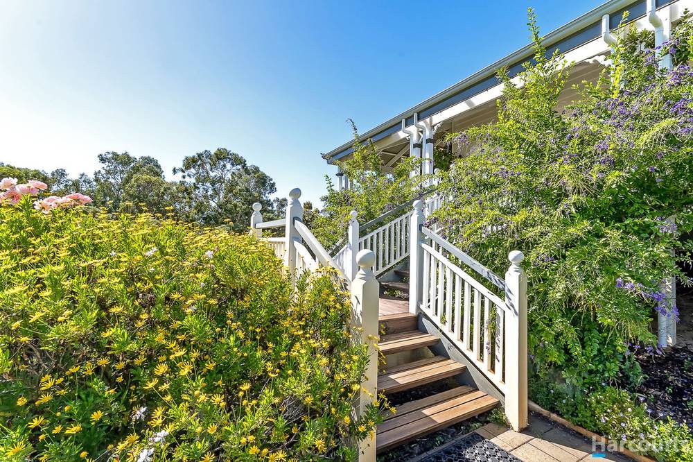 53 Via Vista Drive, MARIGINIUP, WA 6078