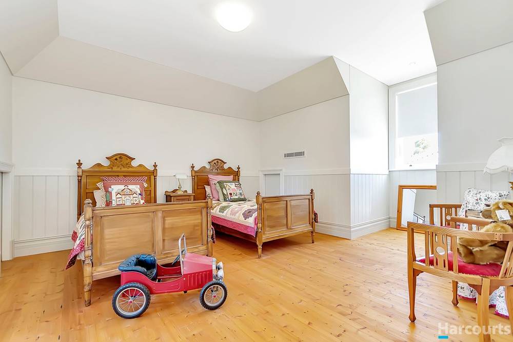 53 Via Vista Drive, MARIGINIUP, WA 6078