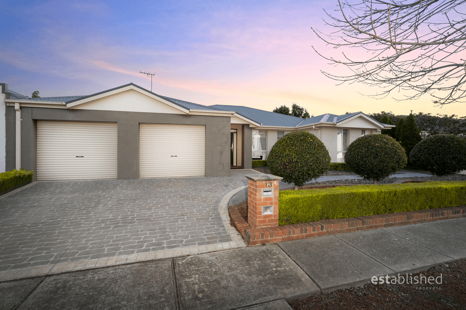 13 La Spezia Court, POINT COOK, VIC 3030