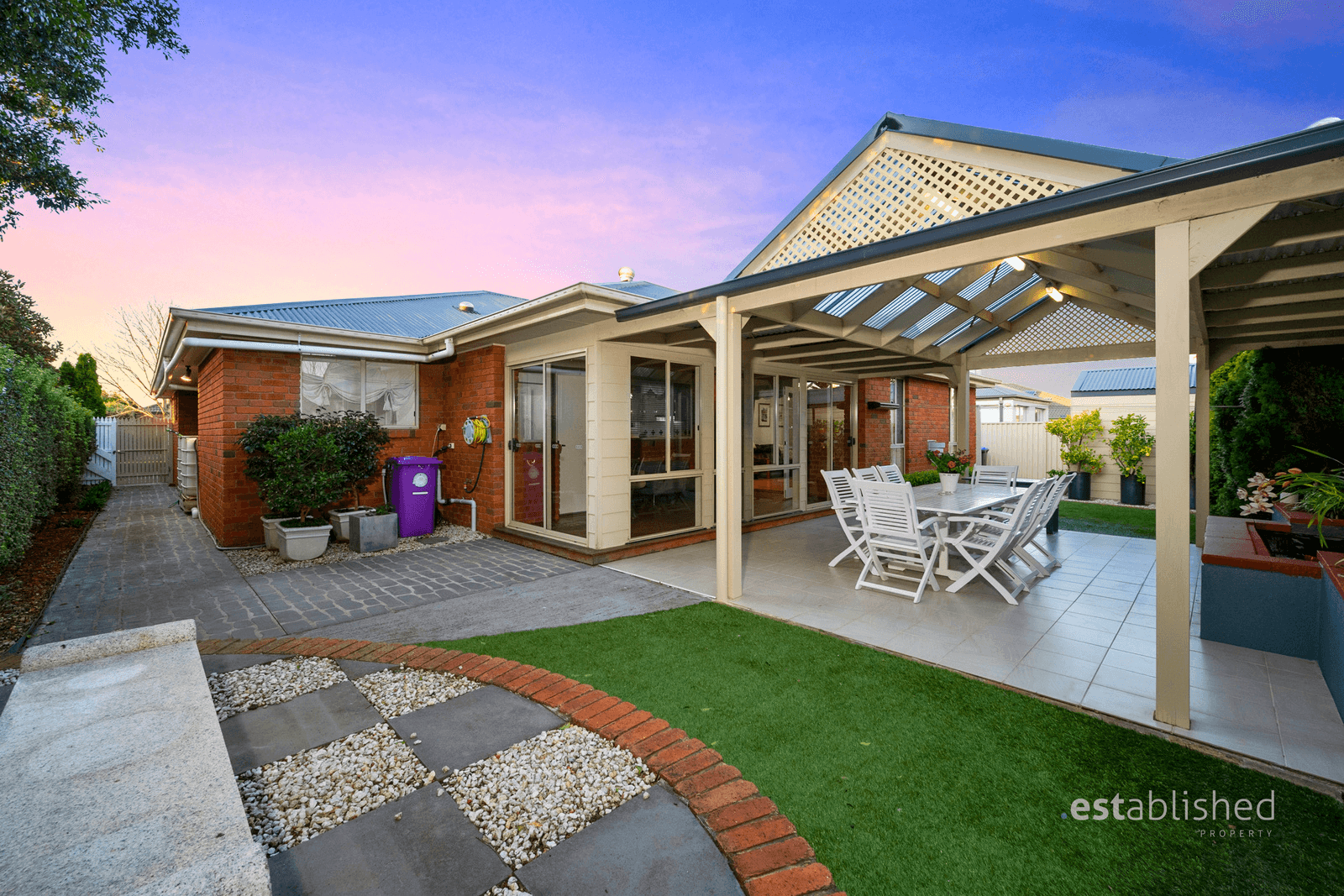 13 La Spezia Court, POINT COOK, VIC 3030