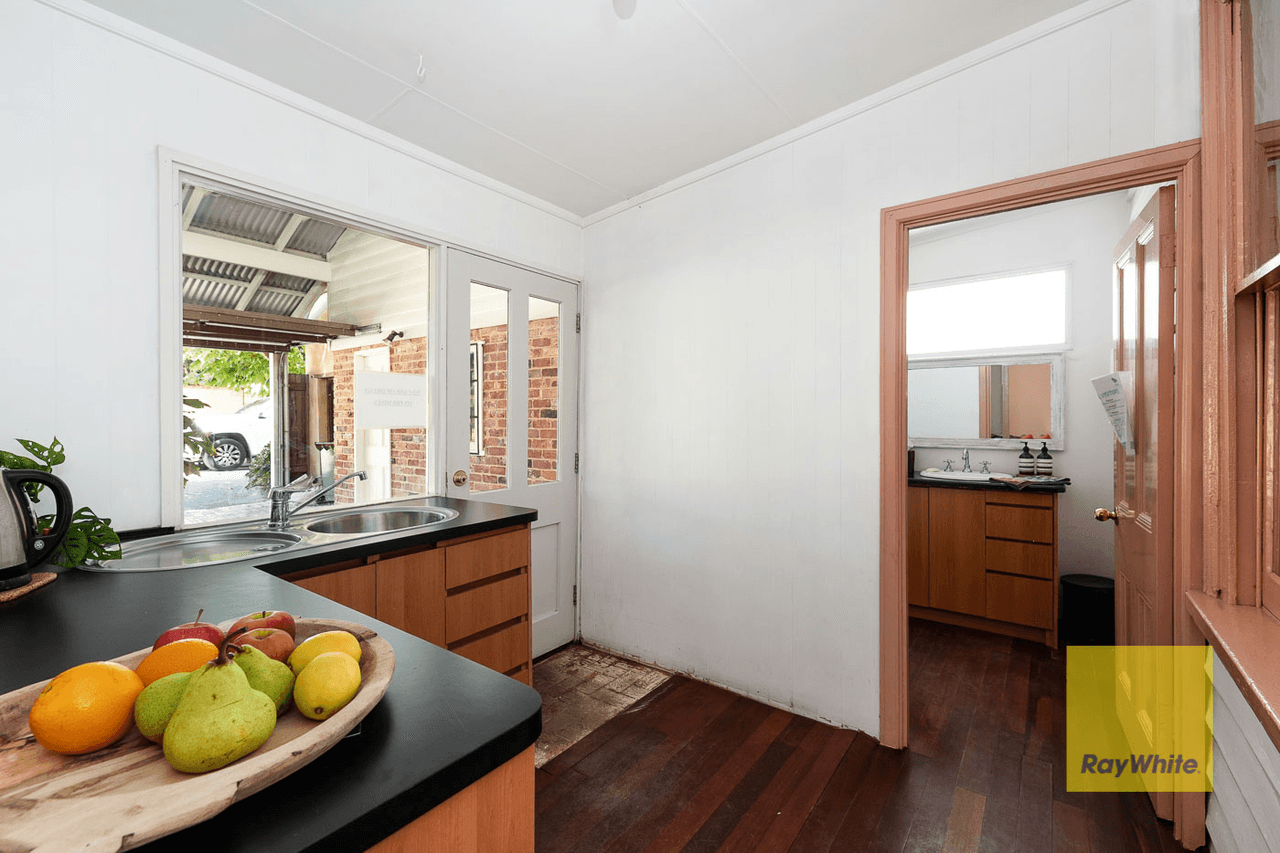 128 Hampton Road, FREMANTLE, WA 6160