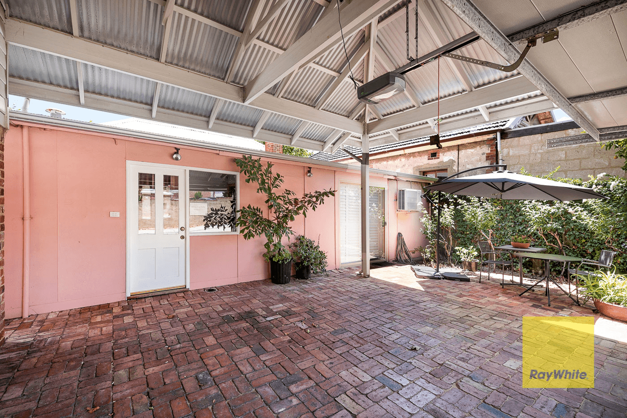 128 Hampton Road, FREMANTLE, WA 6160