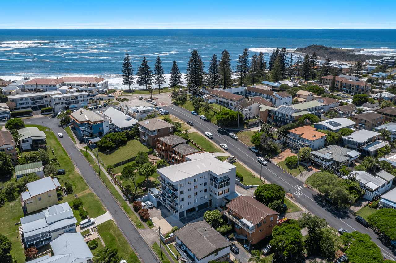 14/8-10 High Street, YAMBA, NSW 2464