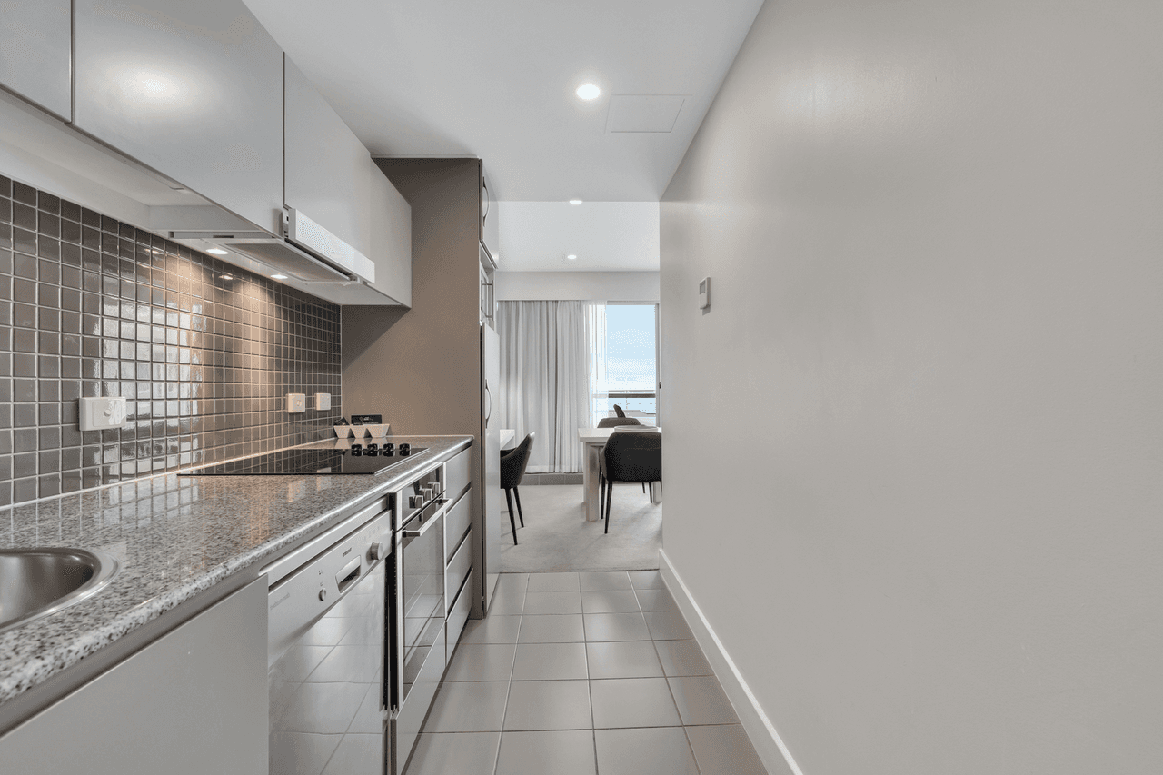 317/16 Holdfast Promenade, Glenelg, SA 5045