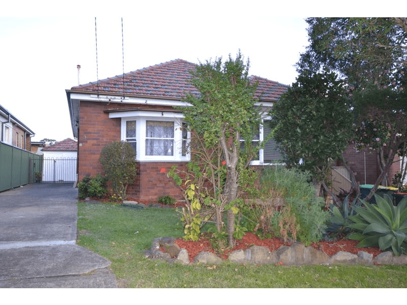 9 Vivienne Street, Kingsgrove, NSW 2208