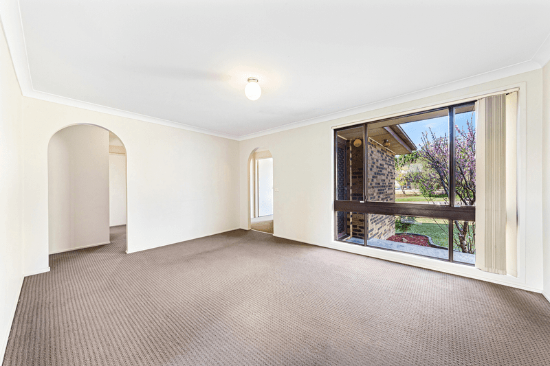 35 Carinya Street, CHARMHAVEN, NSW 2263