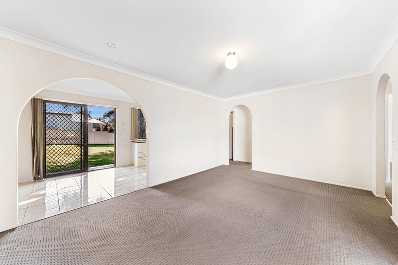 35 Carinya Street, CHARMHAVEN, NSW 2263