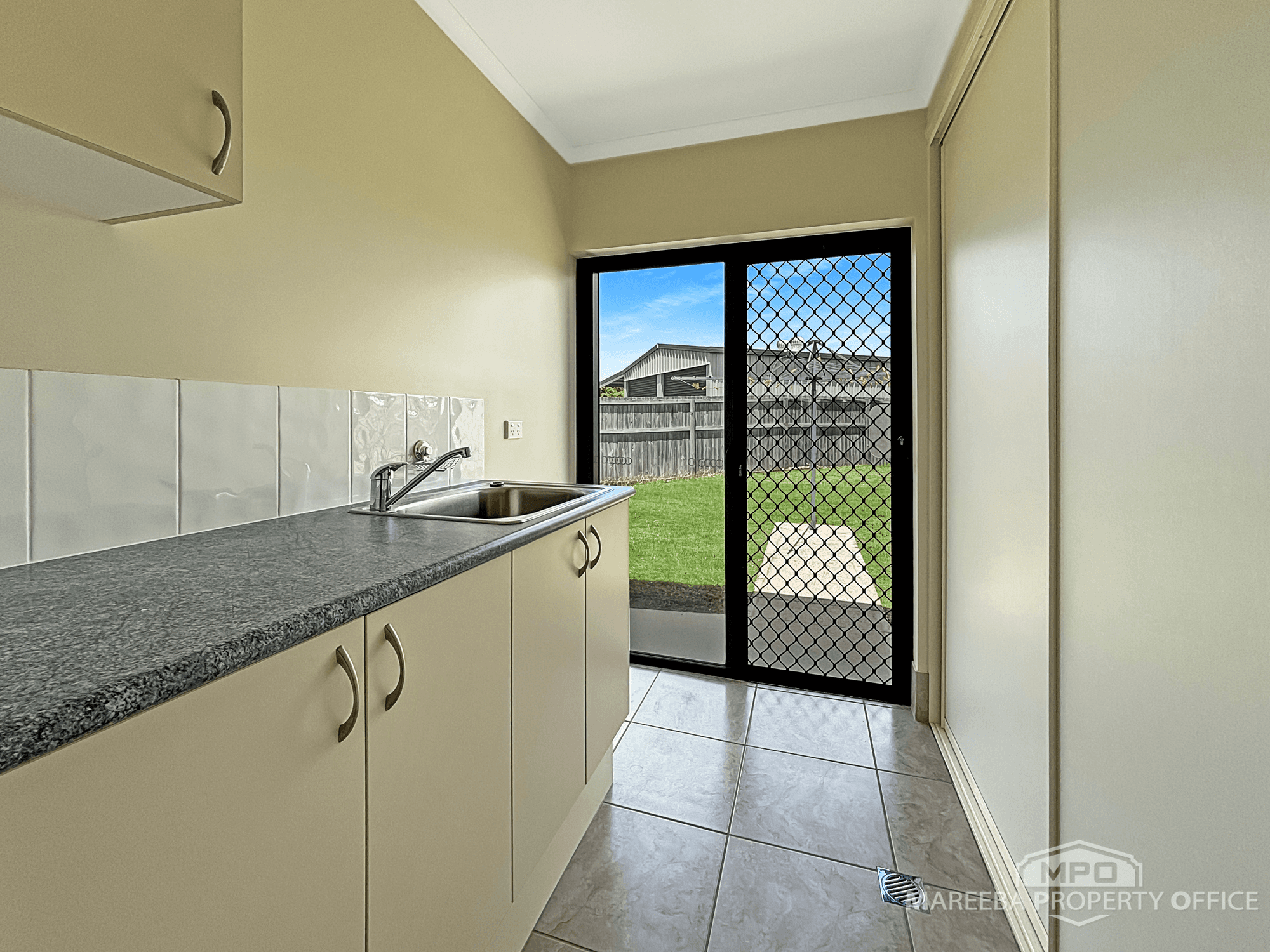11 Jacana Close, MAREEBA, QLD 4880