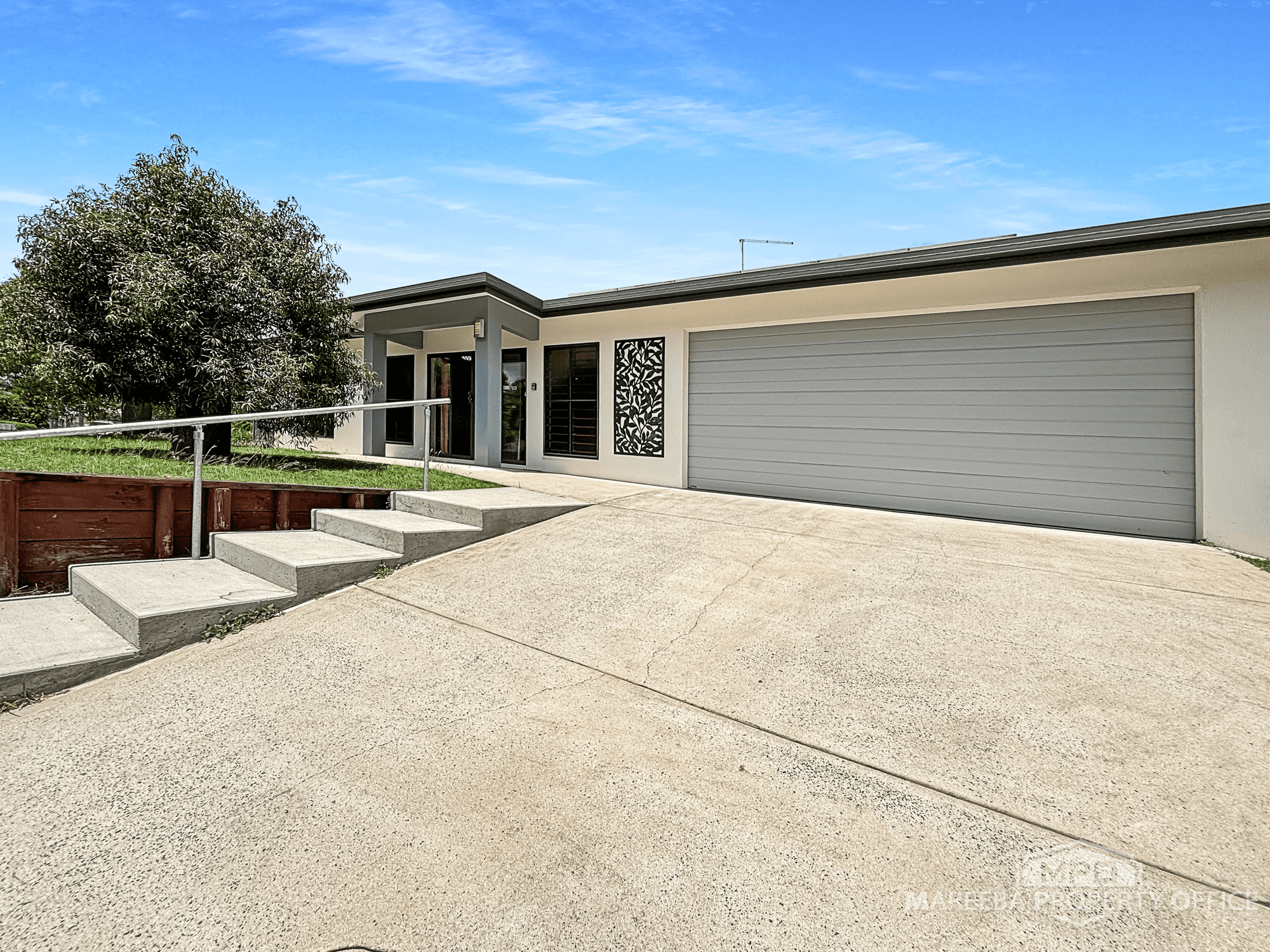11 Jacana Close, MAREEBA, QLD 4880