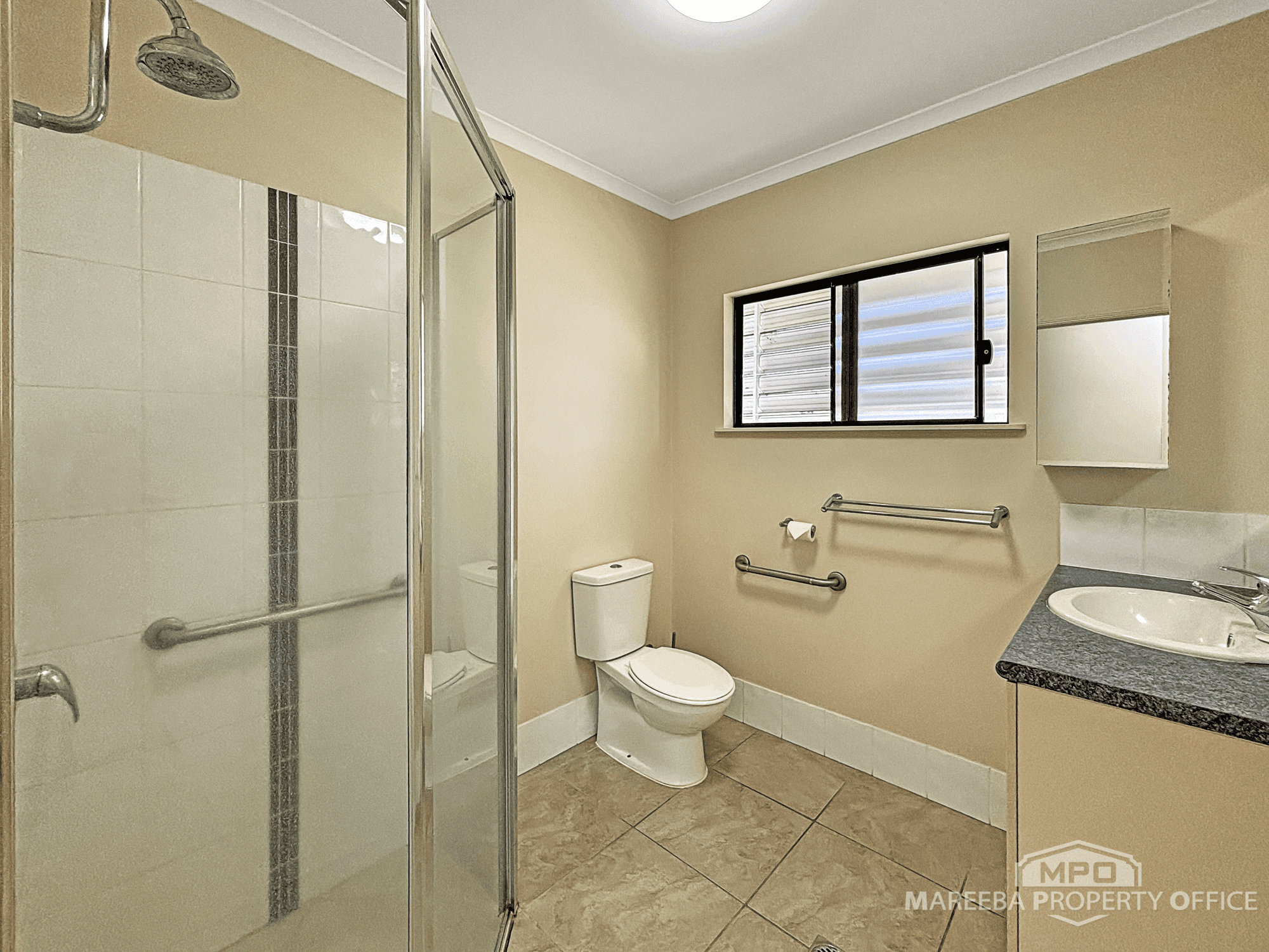 11 Jacana Close, MAREEBA, QLD 4880
