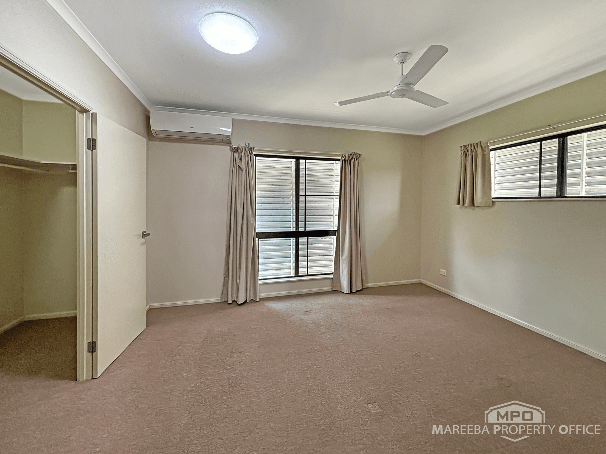 11 Jacana Close, MAREEBA, QLD 4880
