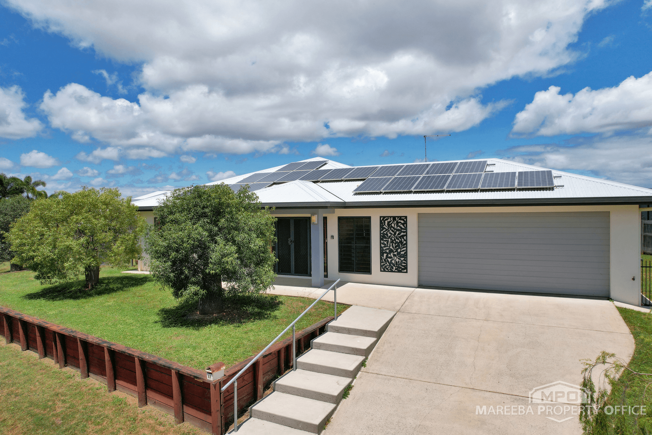 11 Jacana Close, MAREEBA, QLD 4880