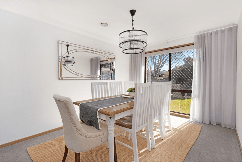 95 Bicentennial Drive, Jerrabomberra, NSW 2619