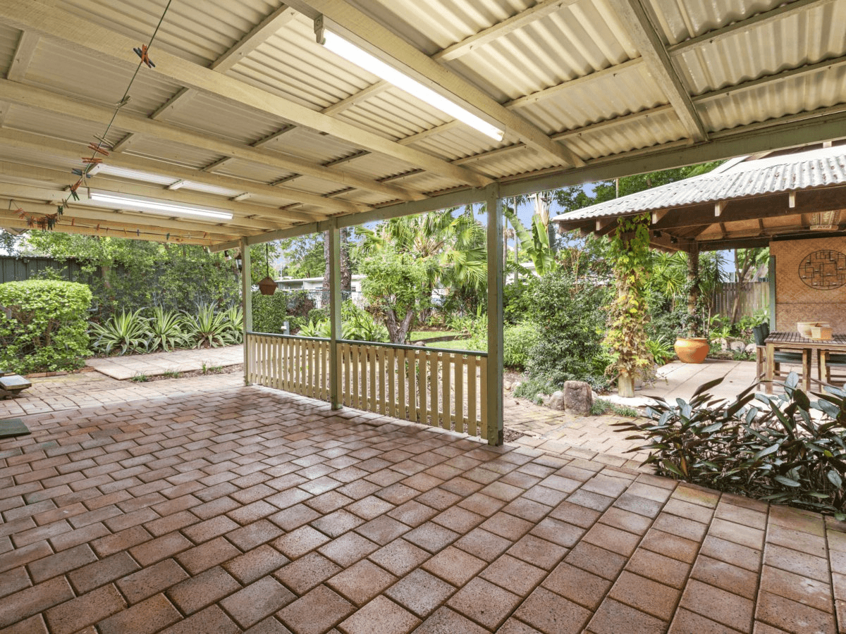 19 Glenwood Street, CHELMER, QLD 4068