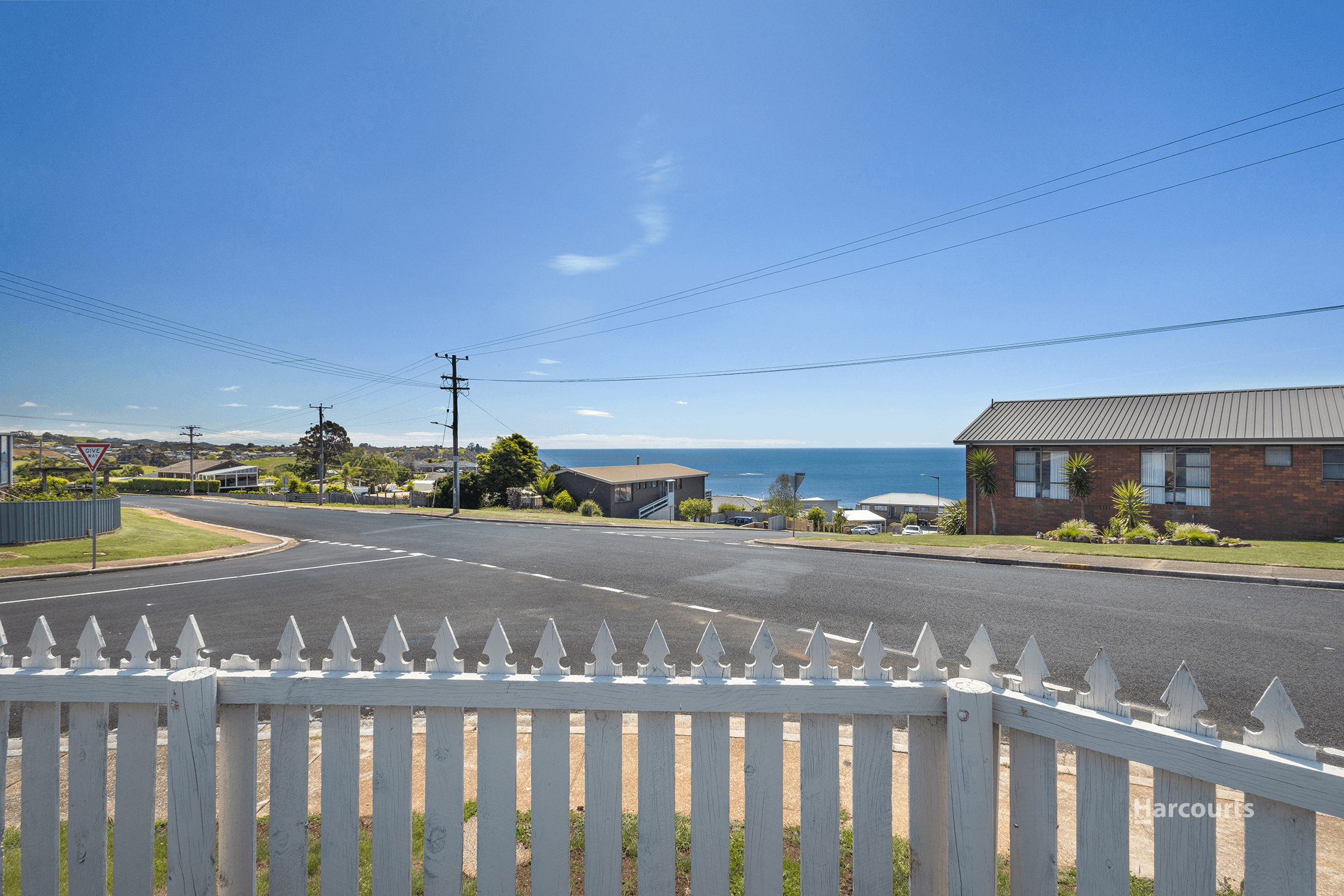 2 Hales Street, PENGUIN, TAS 7316