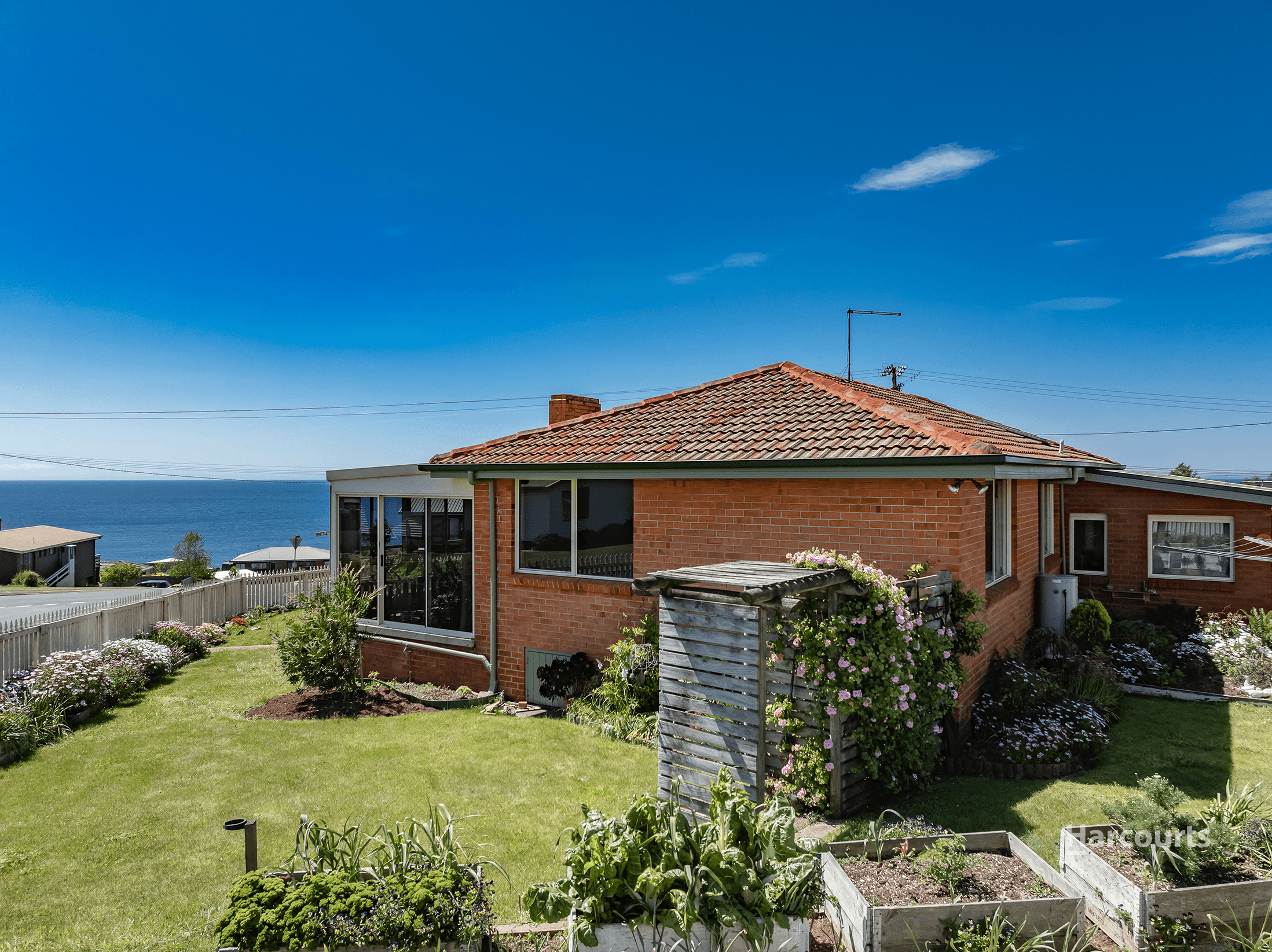 2 Hales Street, PENGUIN, TAS 7316