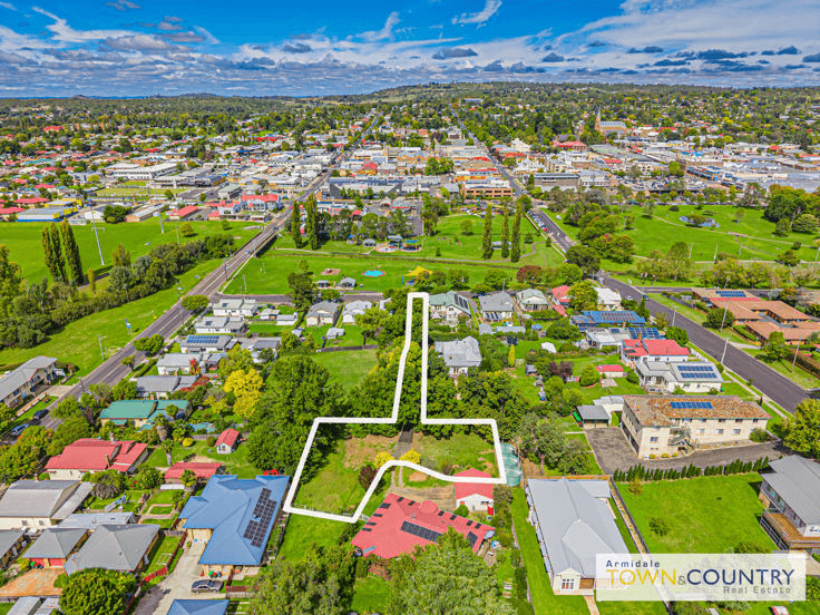 107B Kirkwood Street, ARMIDALE, NSW 2350