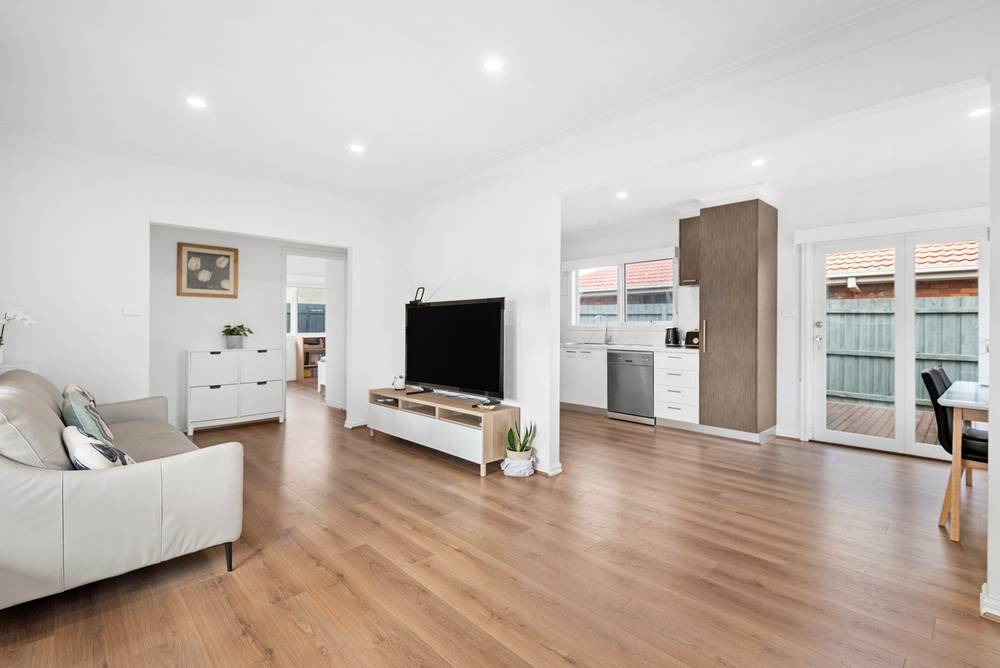 30 Dorothy Street, BURWOOD EAST, VIC 3151