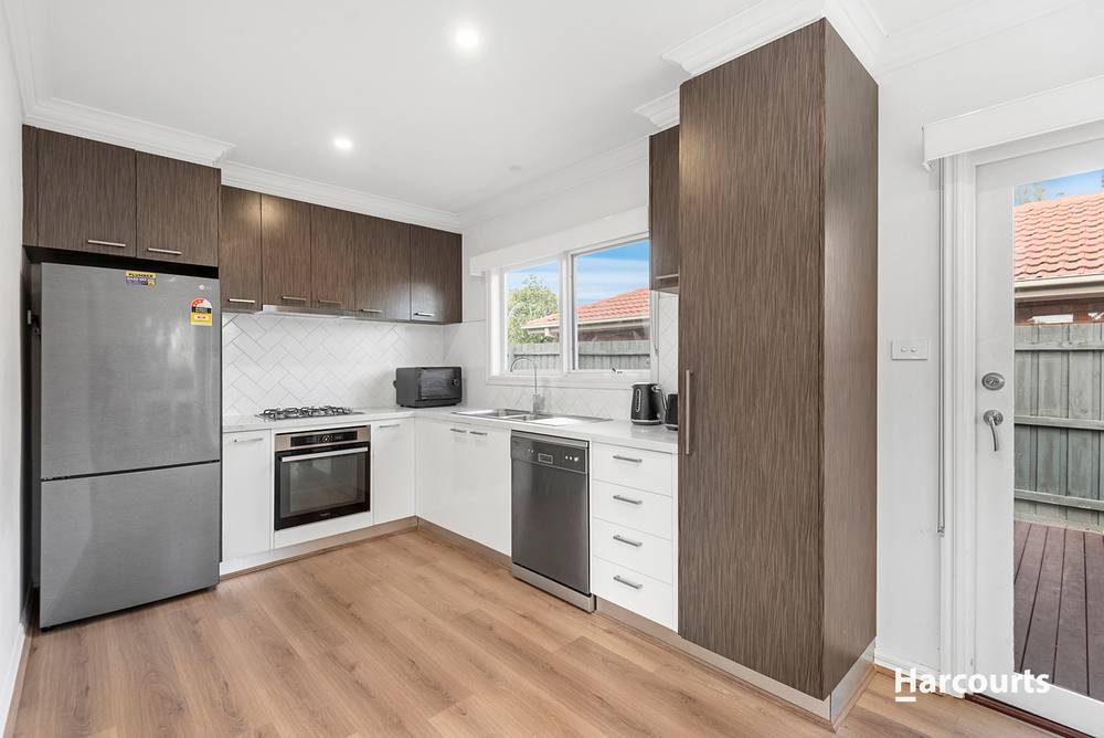 30 Dorothy Street, BURWOOD EAST, VIC 3151