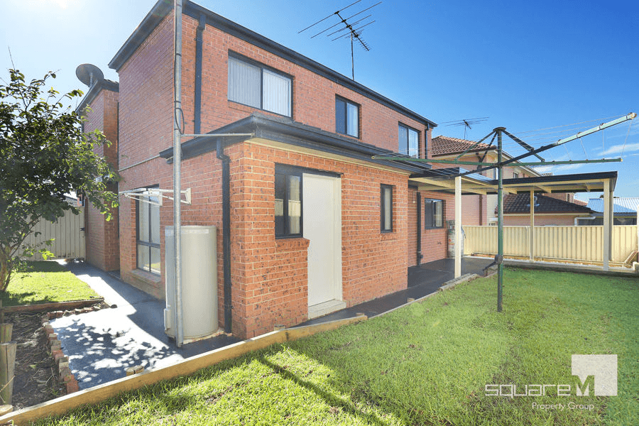 30 Toscana Street, PRESTONS, NSW 2170