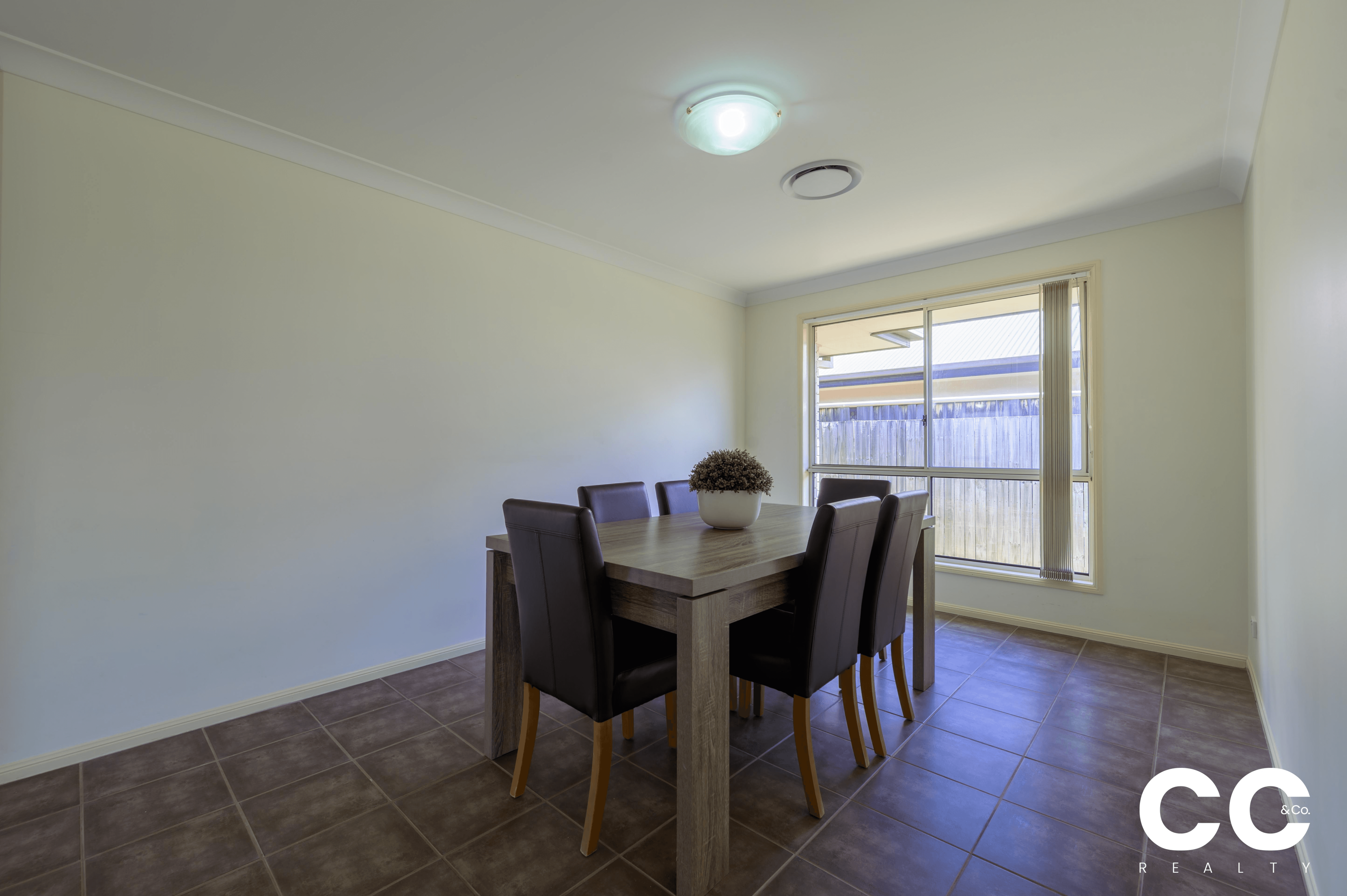 5 Saint Clair Court, NARANGBA, QLD 4504