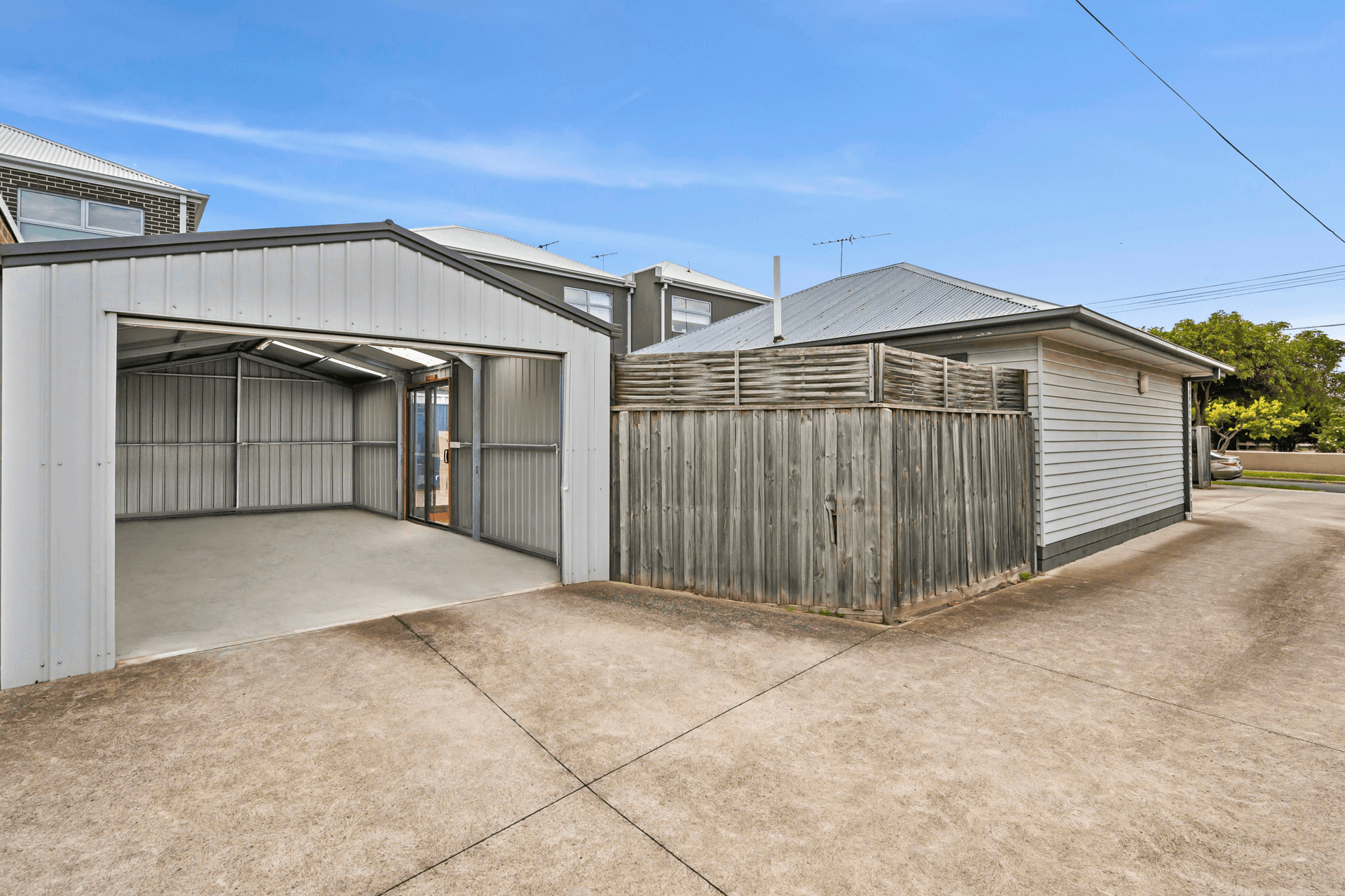 1/27 Deakin Street, Bell Park, VIC 3215