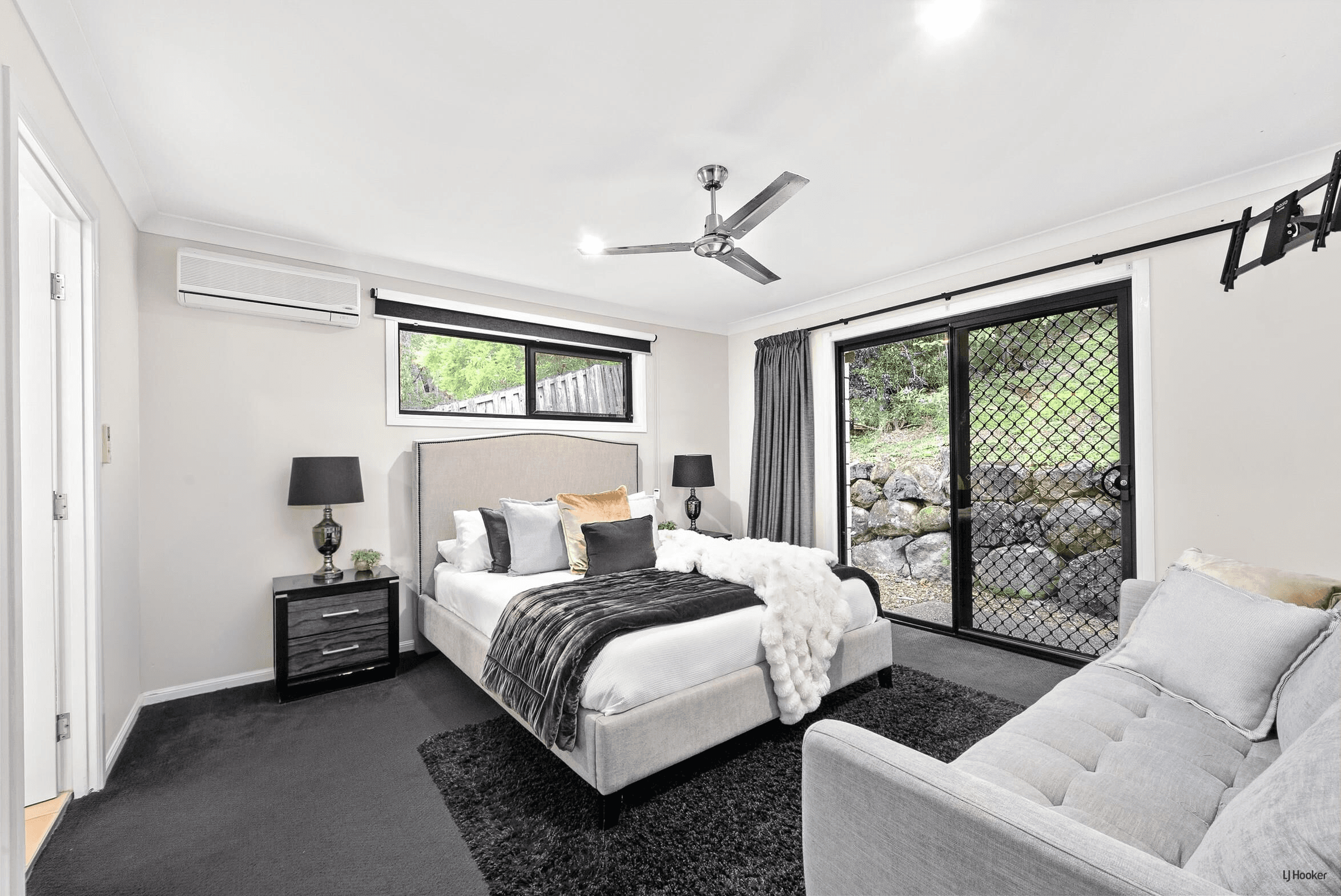 13 Humberside Close, Mudgeeraba, QLD 4213