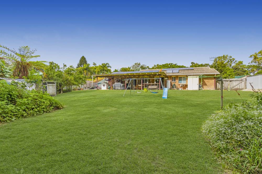 49 Traline Road, GLASS HOUSE MOUNTAINS, QLD 4518
