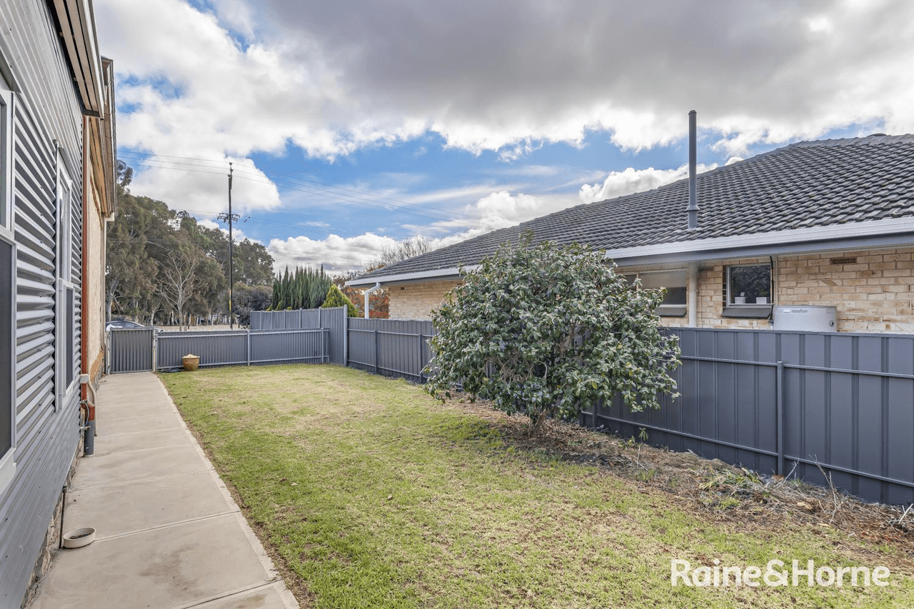 240 Onkaparinga Valley Road, OAKBANK, SA 5243