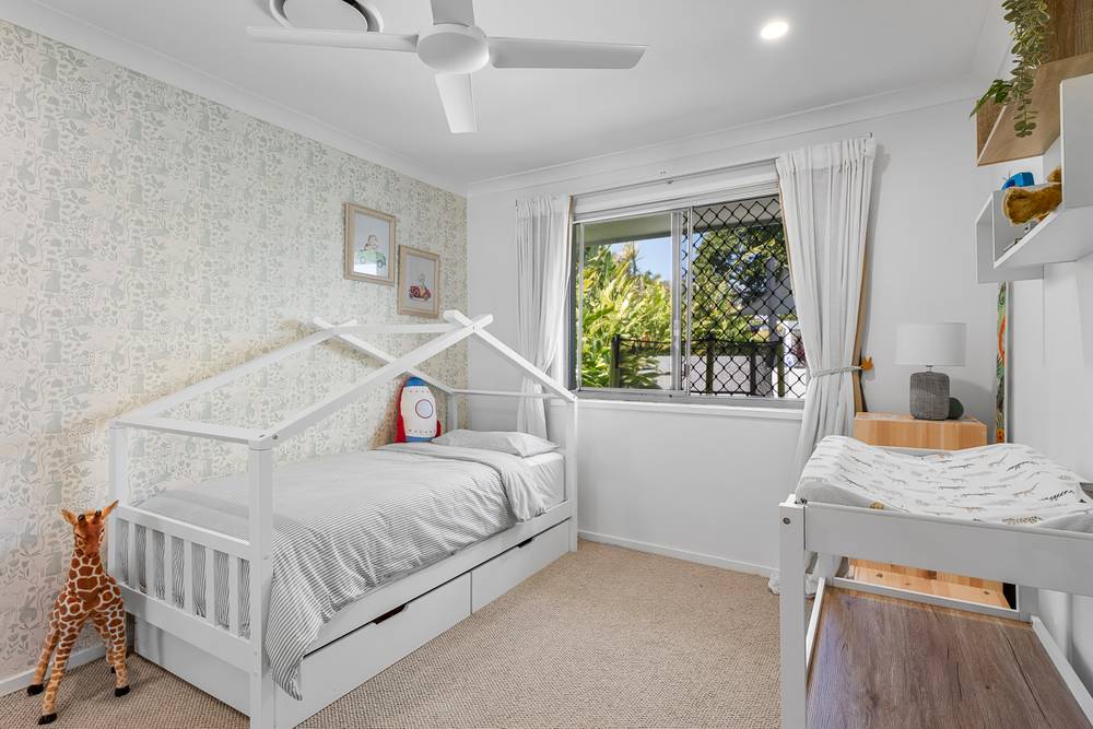 105 Oxley Drive, PARADISE POINT, QLD 4216