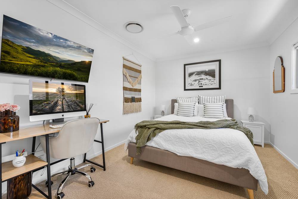 105 Oxley Drive, PARADISE POINT, QLD 4216