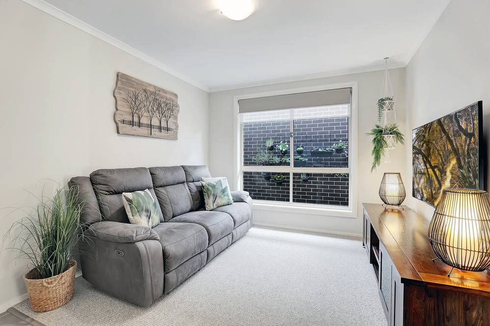 24 Bethany Circuit, JORDAN SPRINGS, NSW 2747