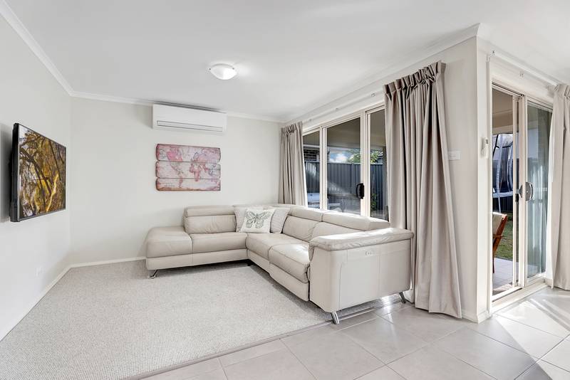 24 Bethany Circuit, JORDAN SPRINGS, NSW 2747