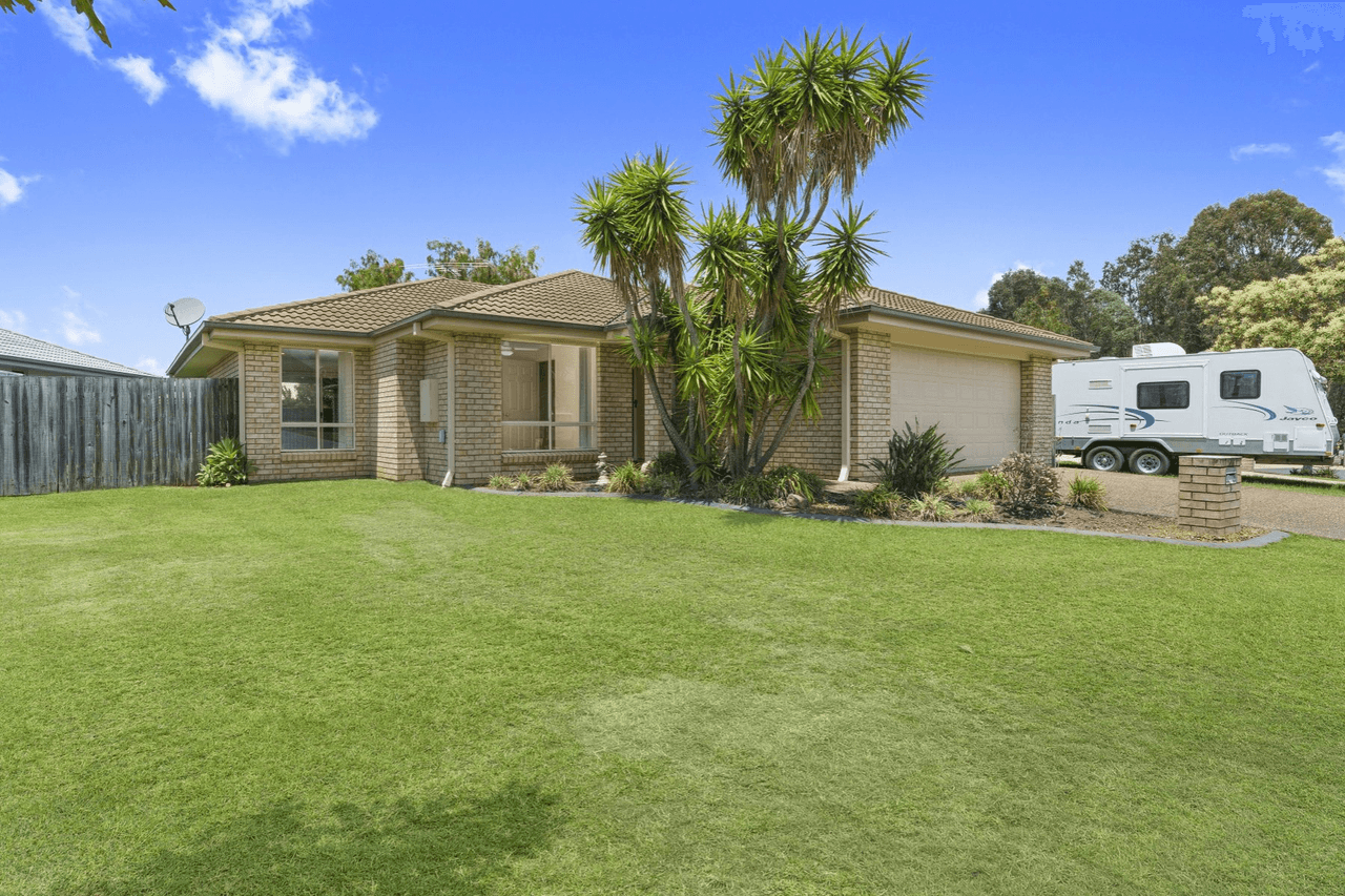 9 Biggera Court, SANDSTONE POINT, QLD 4511