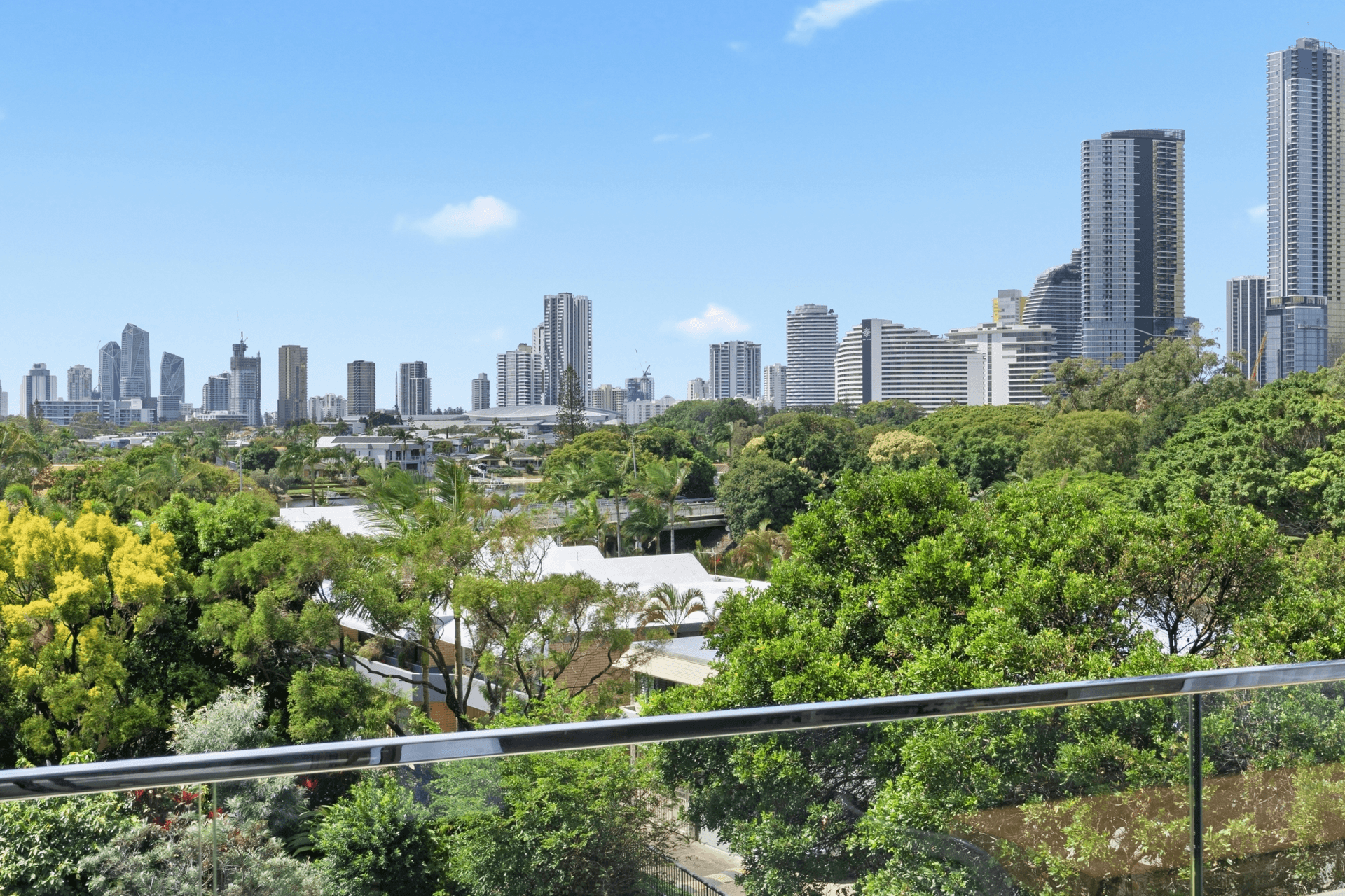 15/54 Hooker Boulevard, Mermaid Waters, QLD 4218