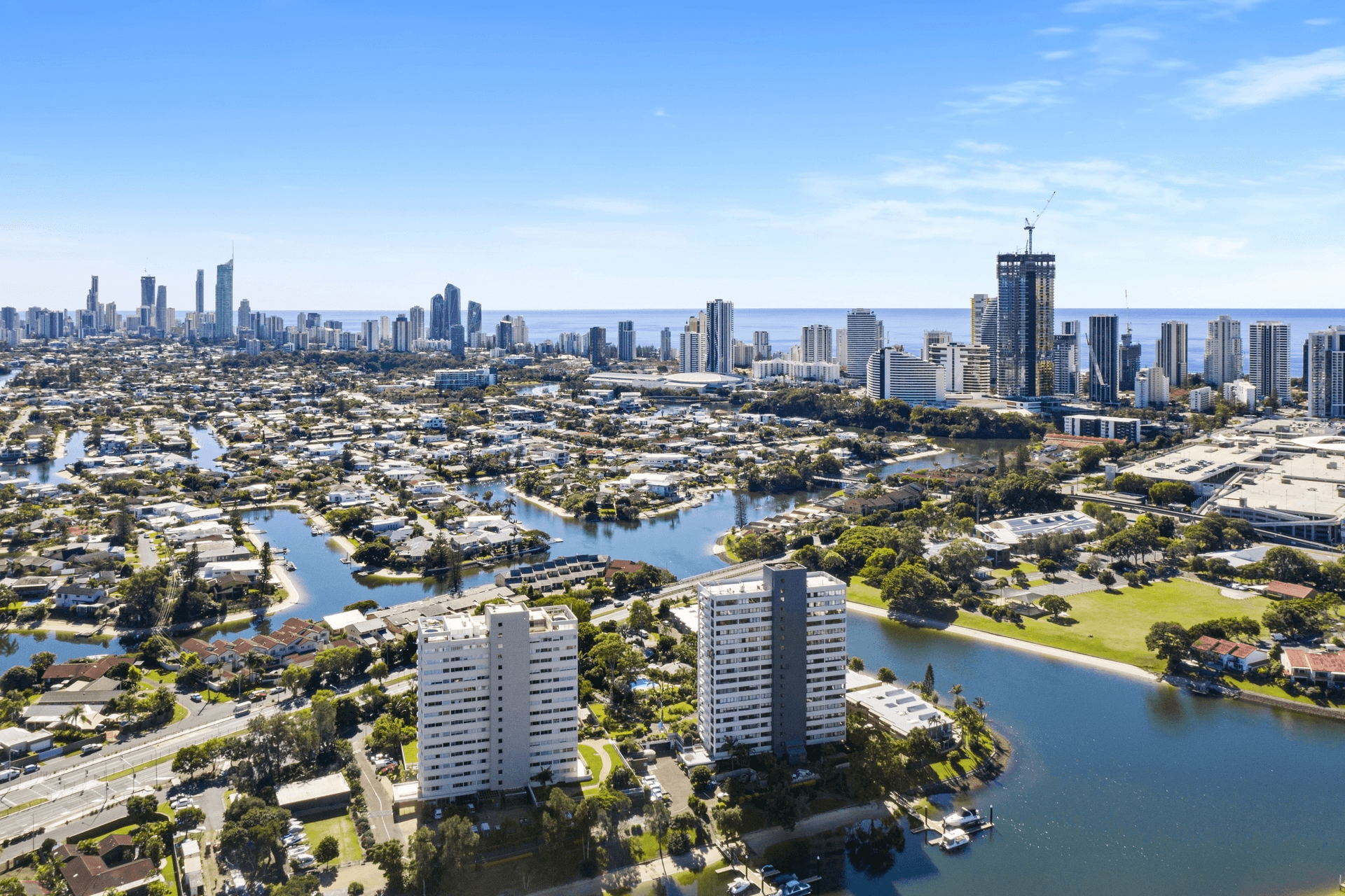 15/54 Hooker Boulevard, Mermaid Waters, QLD 4218