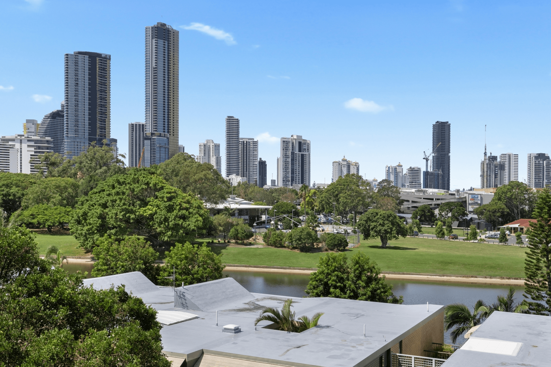 15/54 Hooker Boulevard, Mermaid Waters, QLD 4218