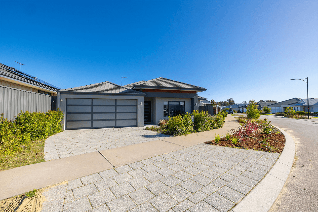 34 Denmark Loop, SOUTH GUILDFORD, WA 6055