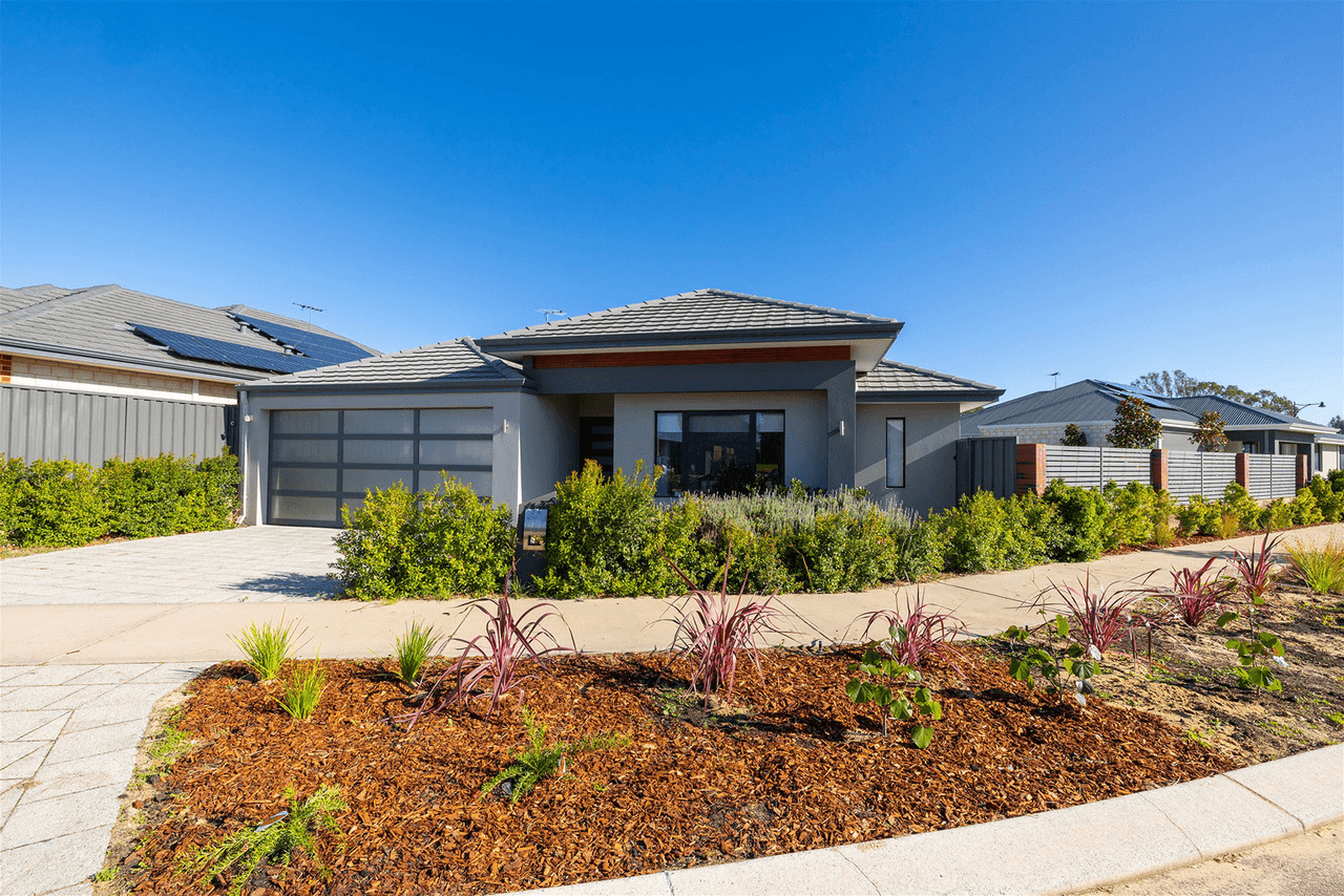 34 Denmark Loop, SOUTH GUILDFORD, WA 6055