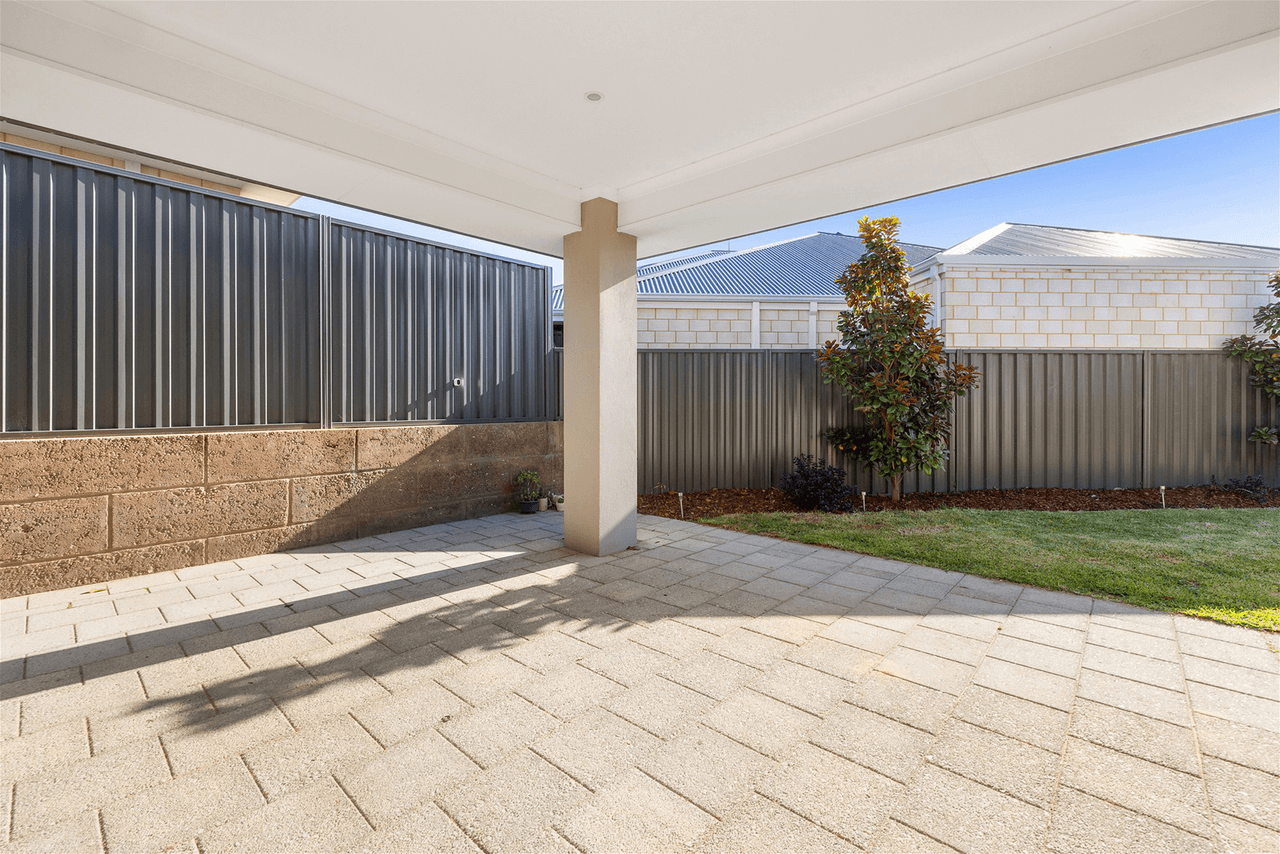 34 Denmark Loop, SOUTH GUILDFORD, WA 6055