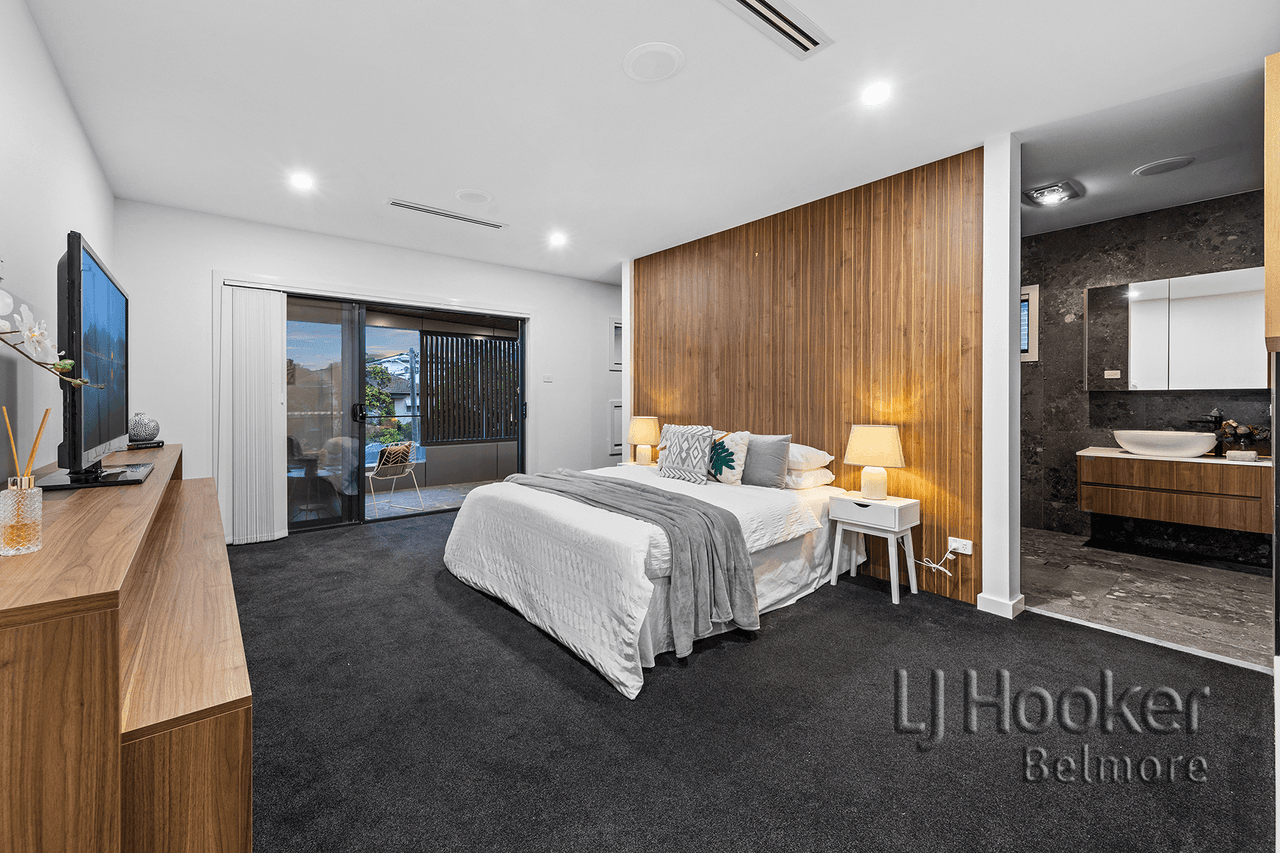 12A The Avenue, YAGOONA, NSW 2199