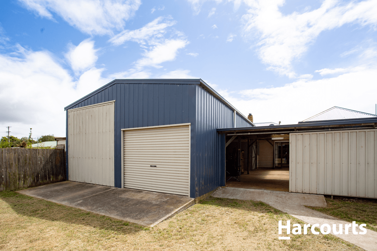 9 William Street, SCOTTSDALE, TAS 7260