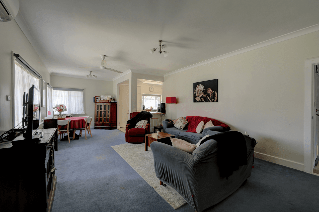 22 Broadway Street, COBRAM, VIC 3644